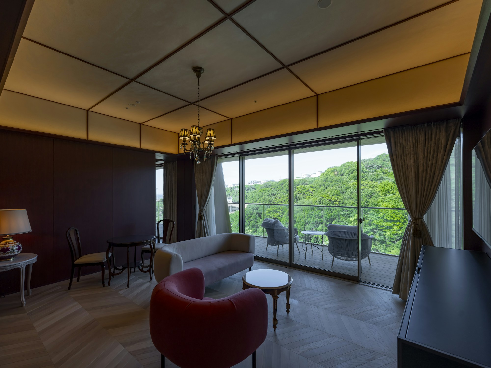 Forest Suite - Living Area