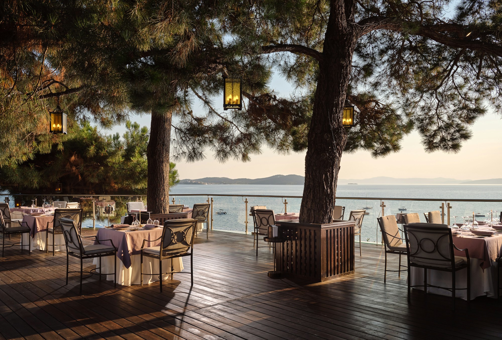 Kamares Restaurant
