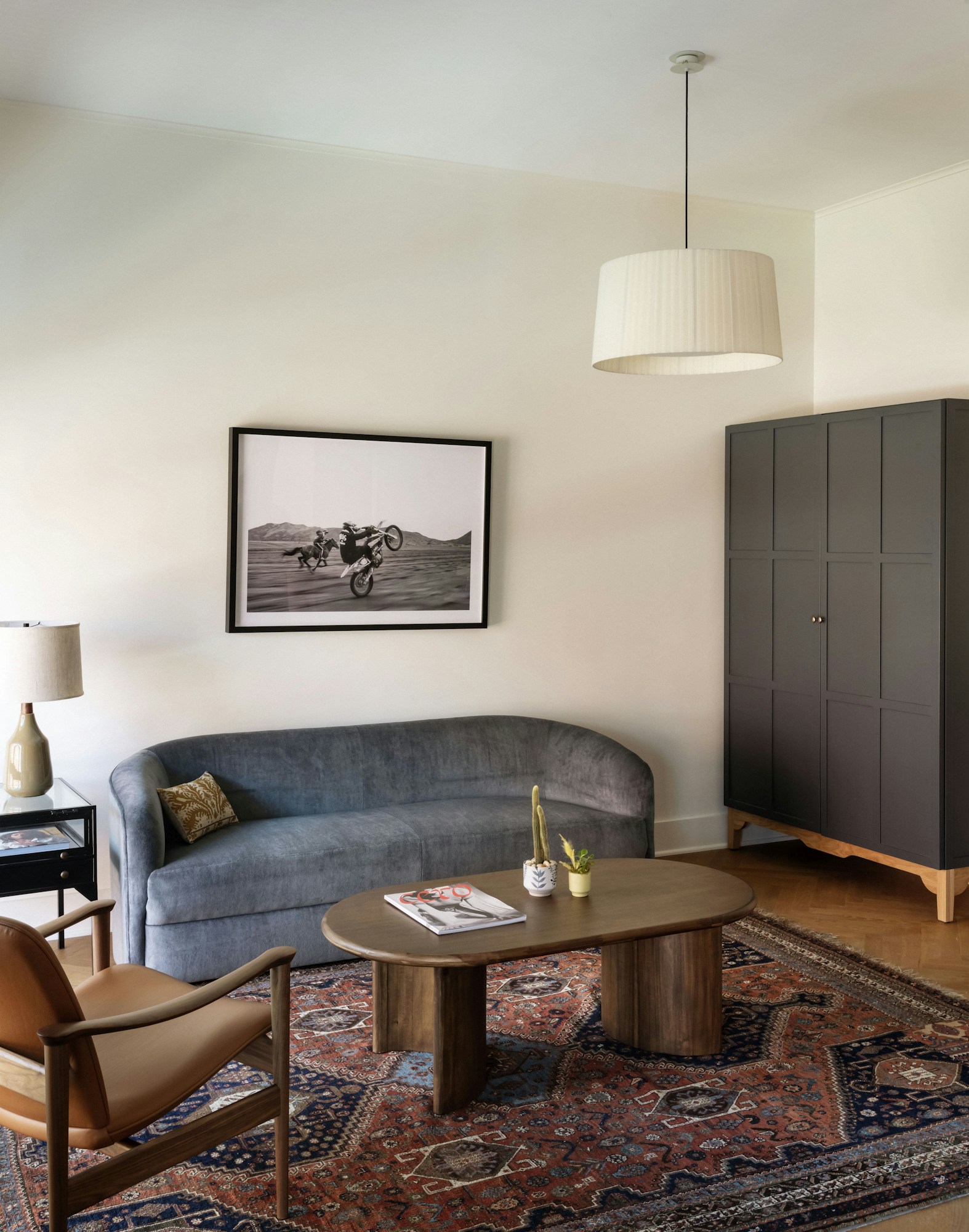 Deluxe King Suite - Living Area