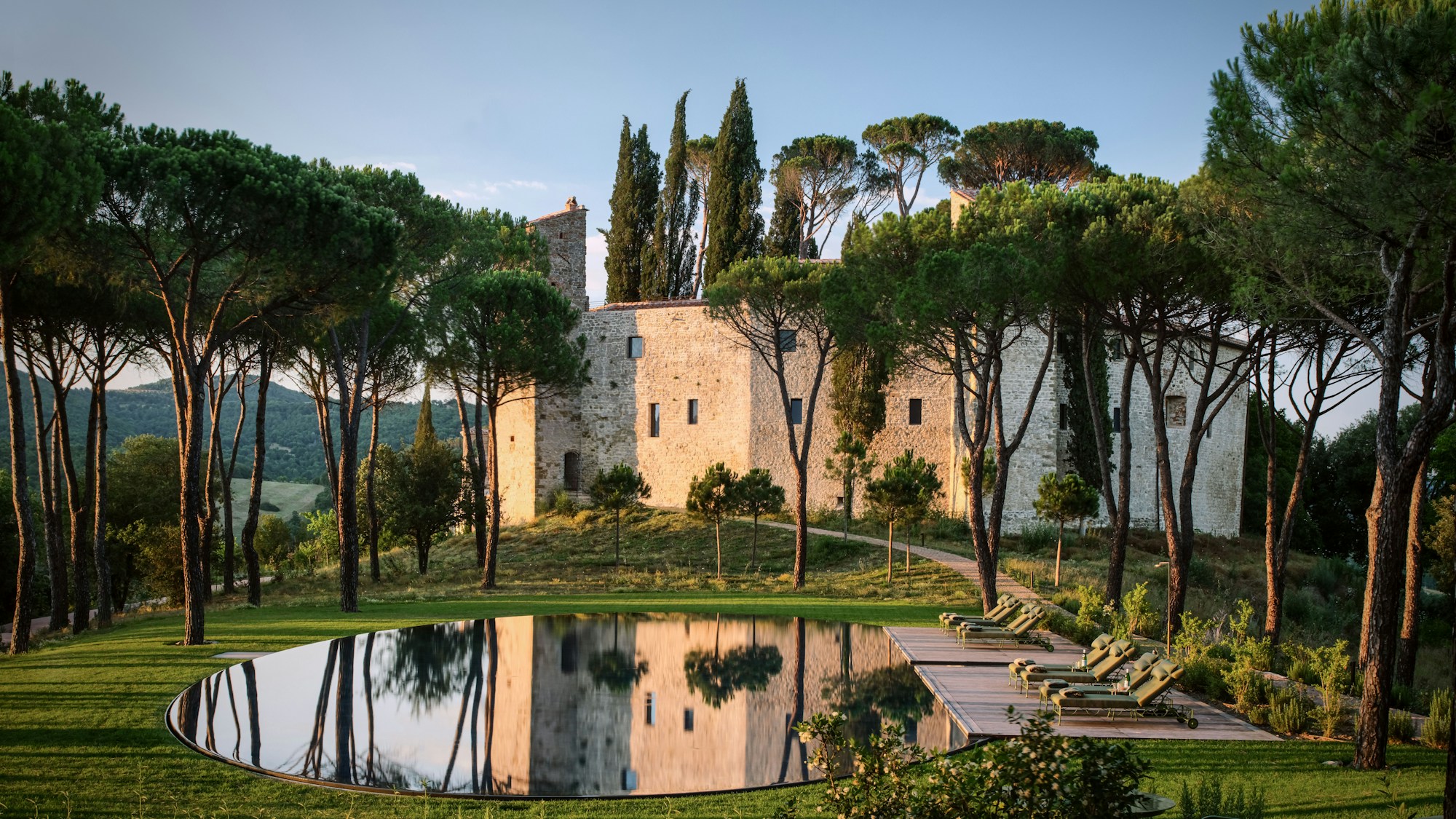 The Swimming Pool - Reschio Hotel