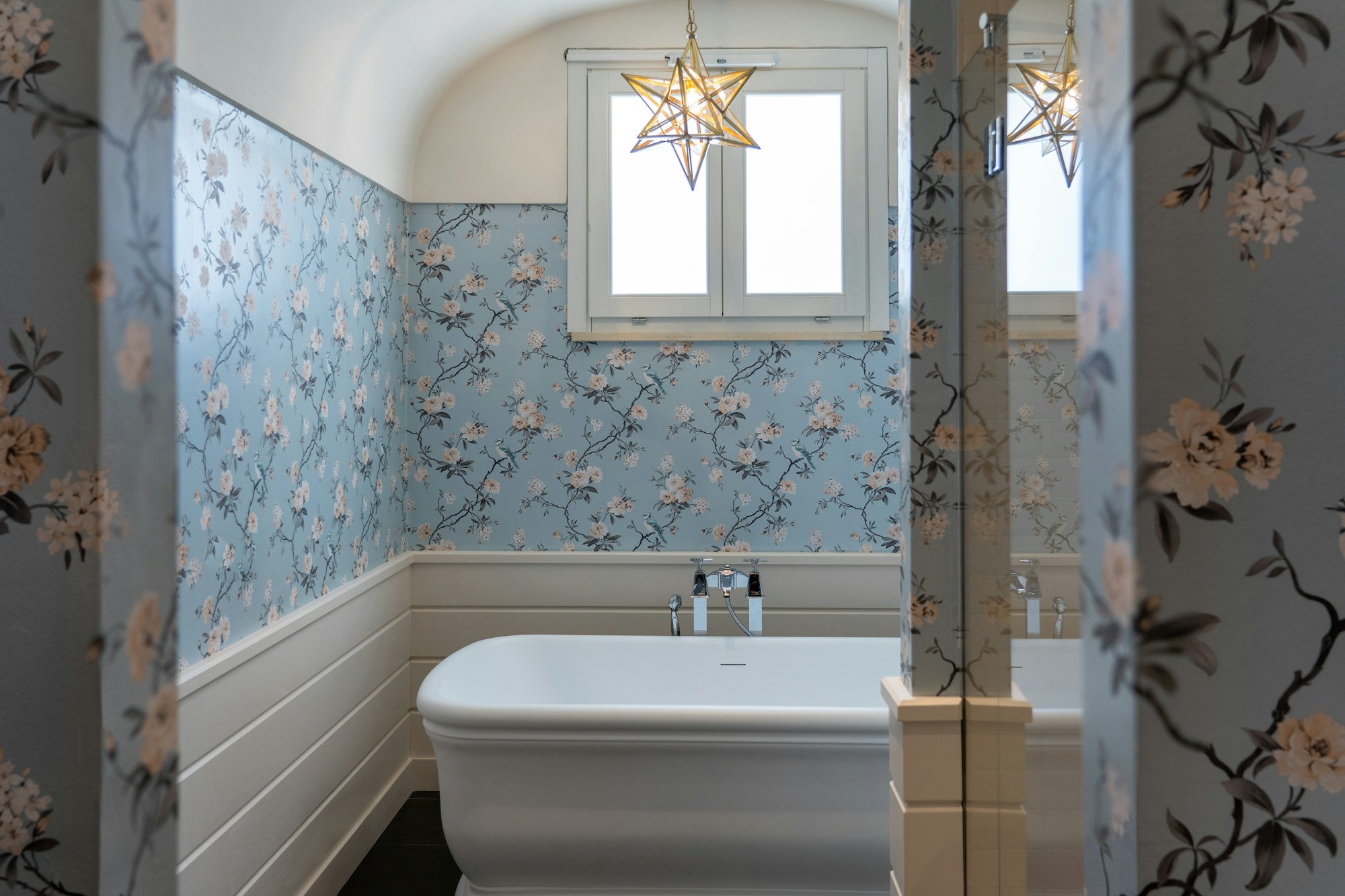Junior Suite Bathroom