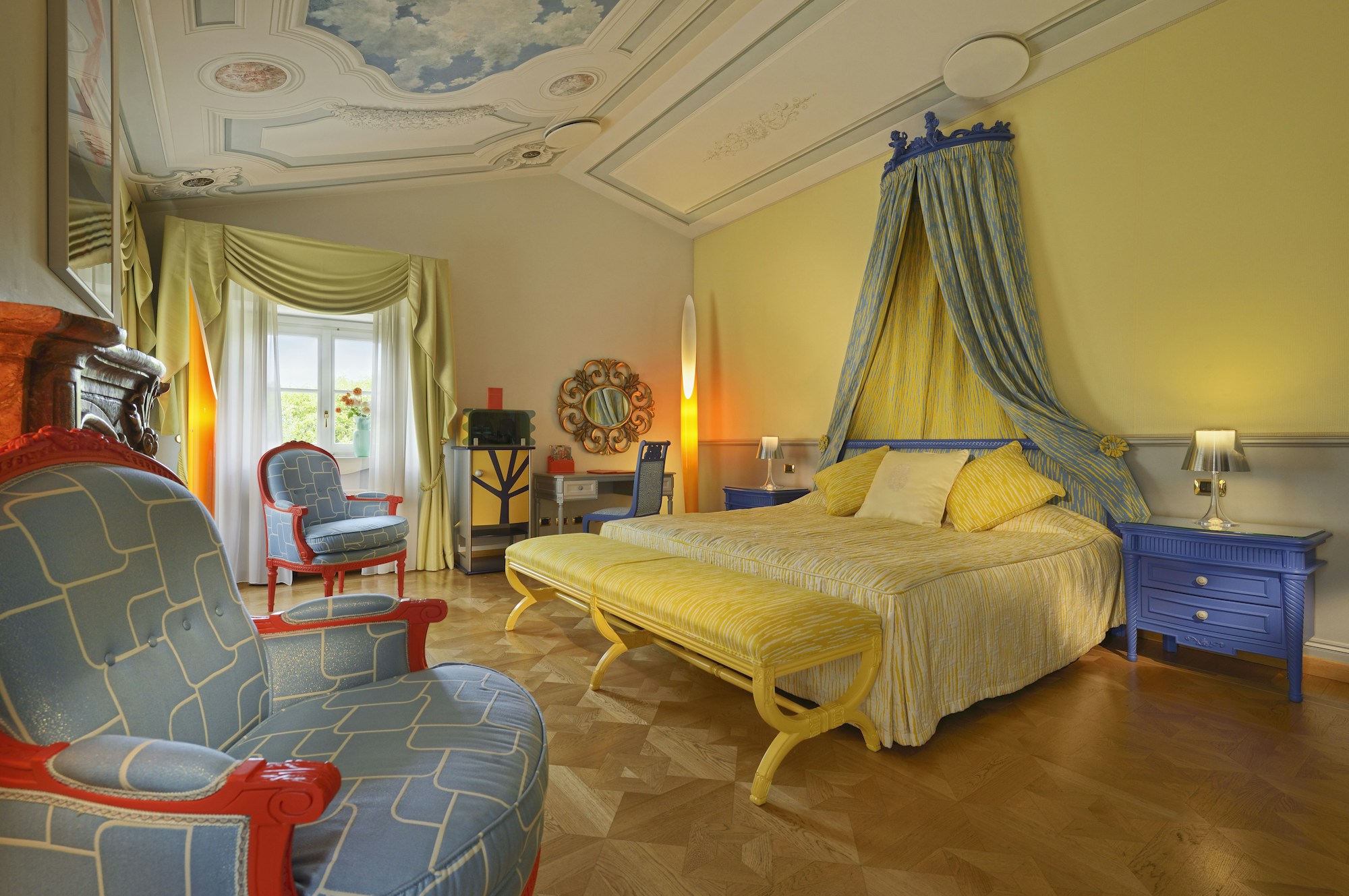 Signature Suite