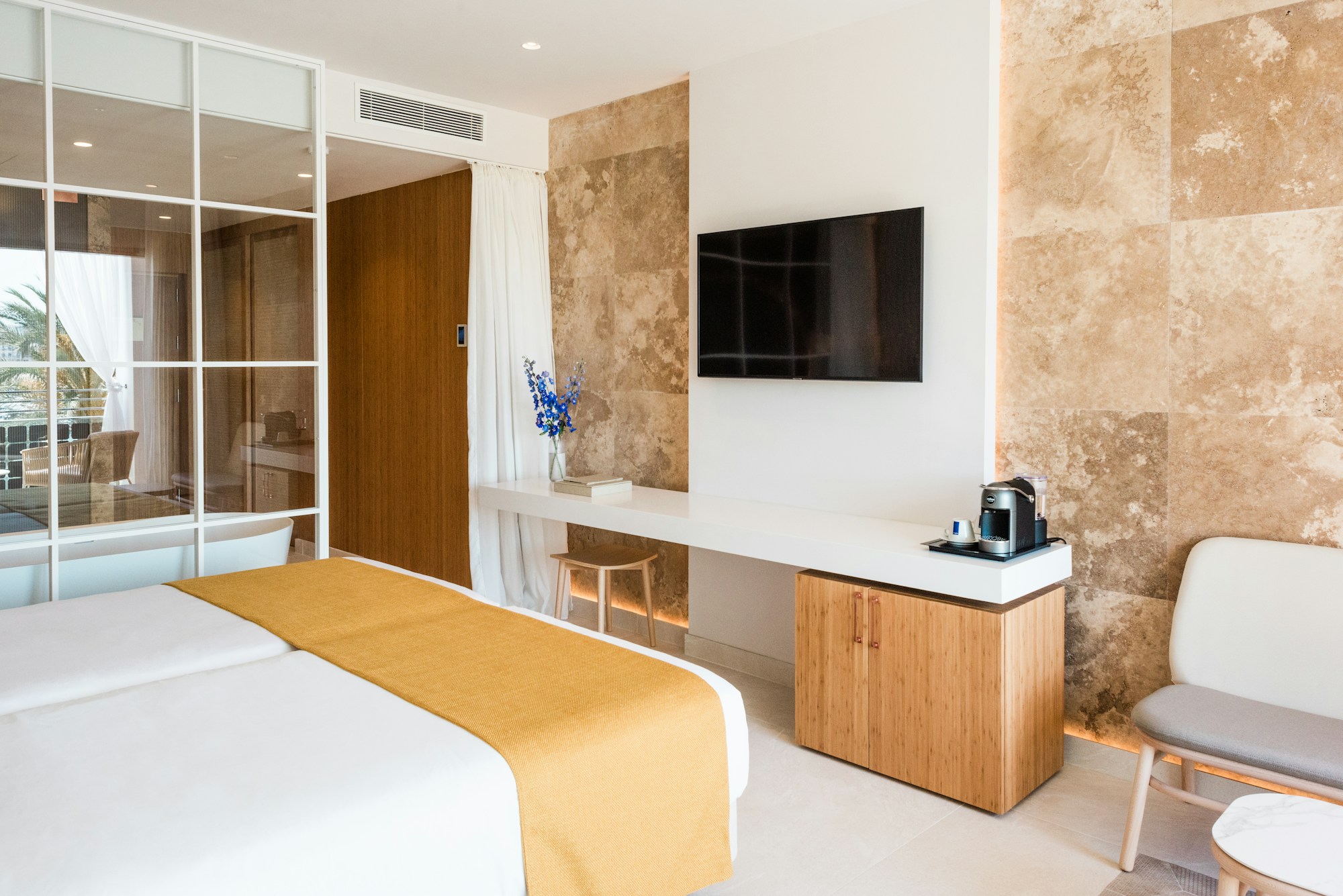 Premier & Premier Bay - Bedroom