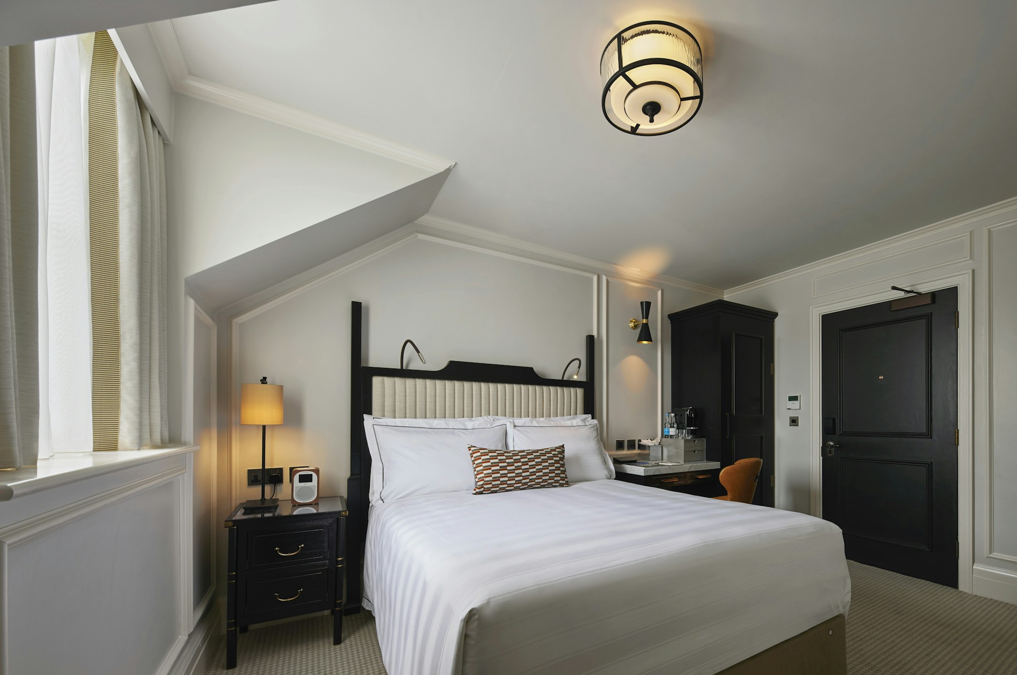 The Barn Room - Bedroom