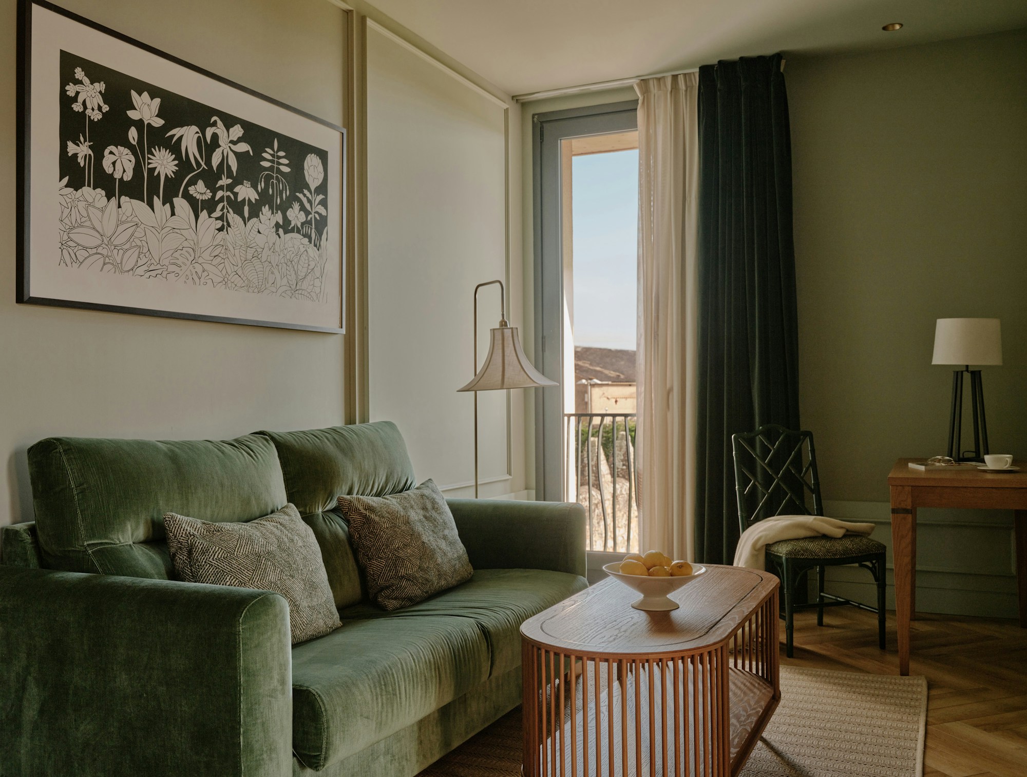 Master Room - Living Area