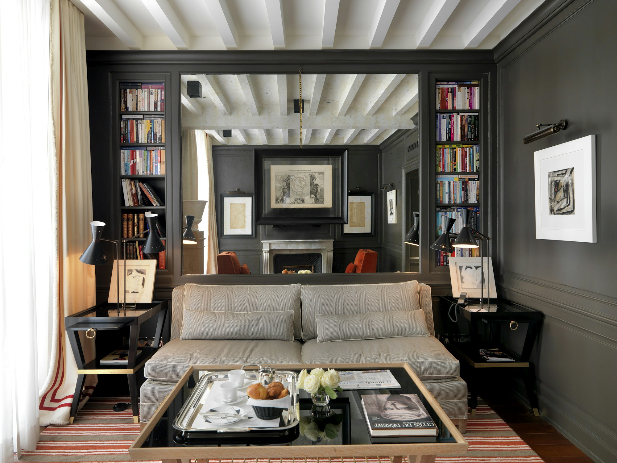 Executive Suite - Living Area