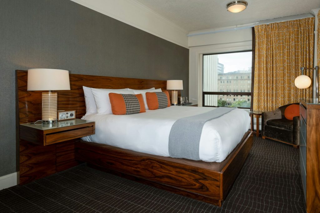 Premium King - Bedroom