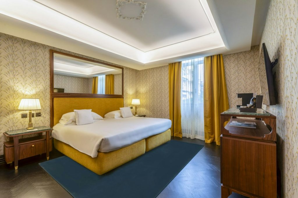 Premium - Bedroom