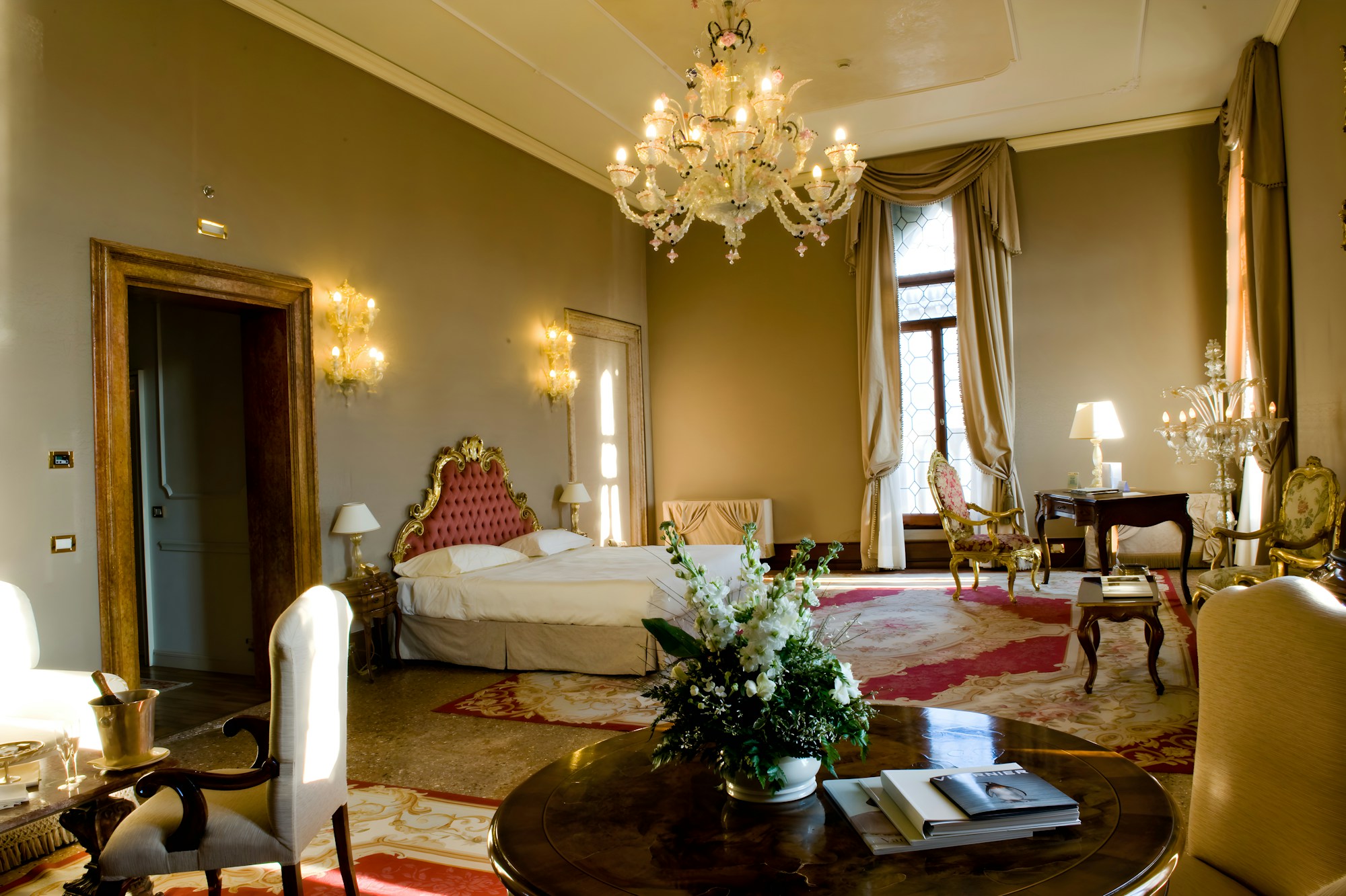 Grand Canal Suite - Bedroom
