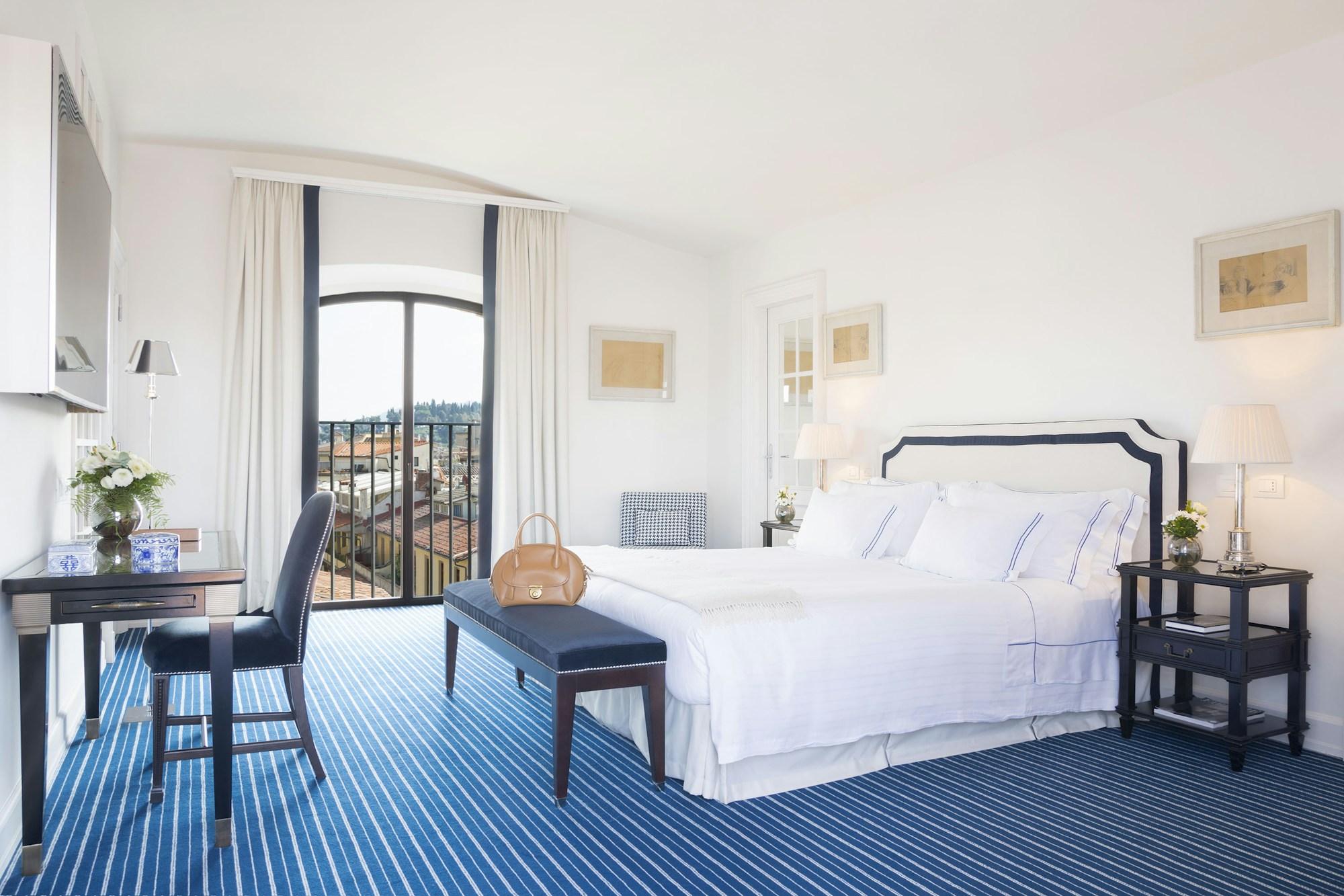 Roof Top Terrace Suite River View - Bedroom