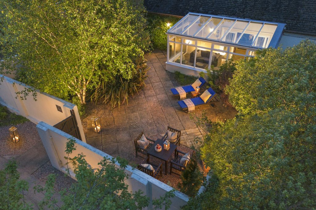 Garden/ Spa Suite