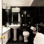 DUKES Bathroom