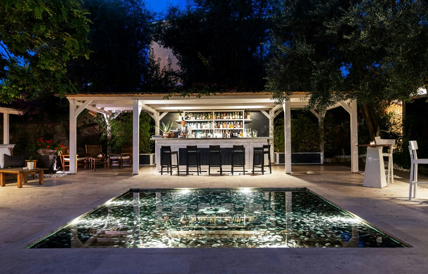 COKU - Cocktail Bar