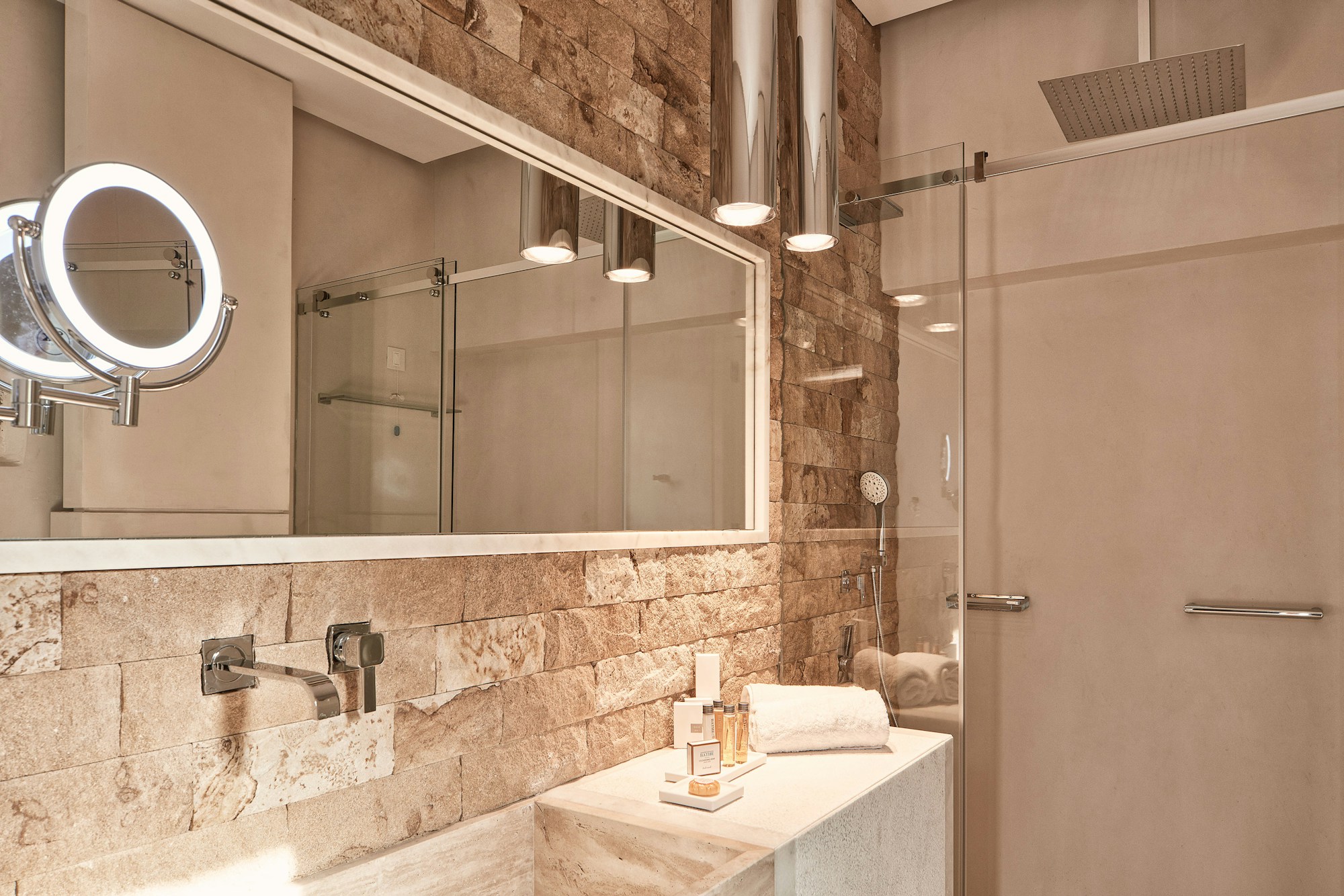 Deluxe Double Sea View - Bathroom