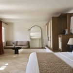 Honeymoon Suite - Bedroom