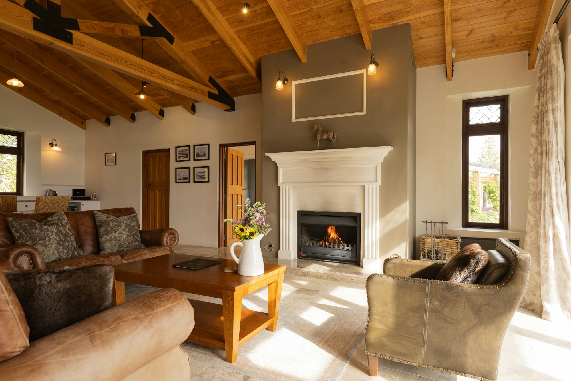 Ashley Mackenzie Villa - Living Area