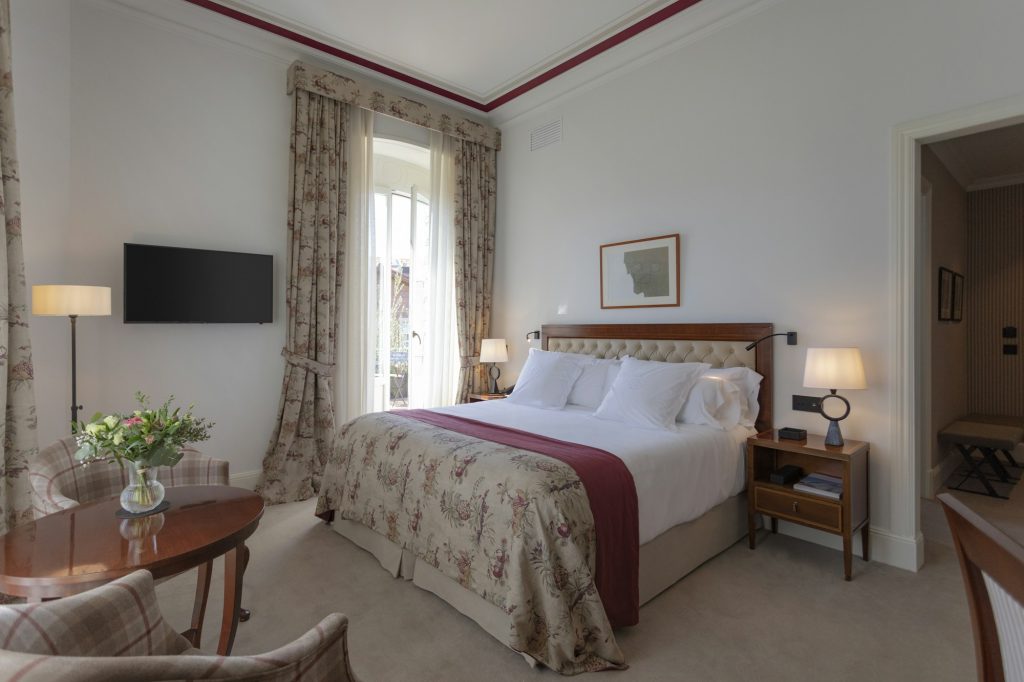 Privilege Room