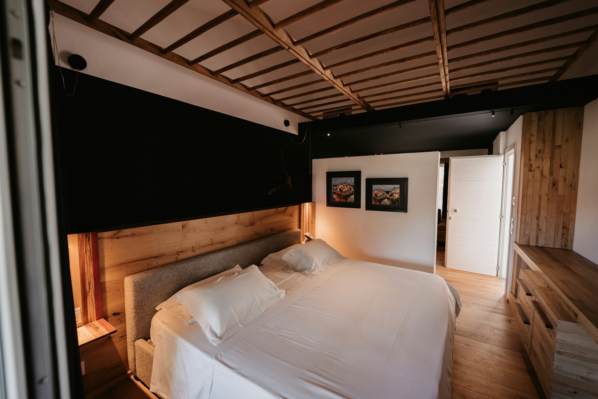 Sea View Suite