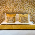 Comfy King Room - Bedroom