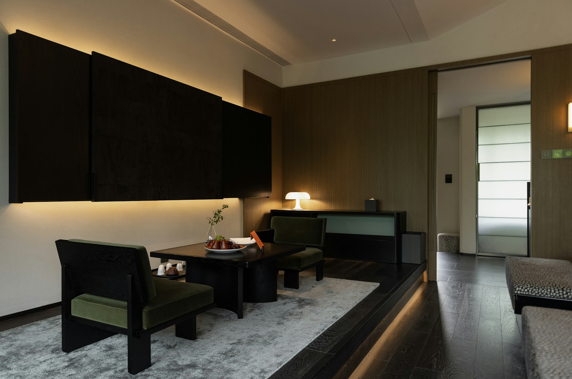 Courtyard Twin - Living Area