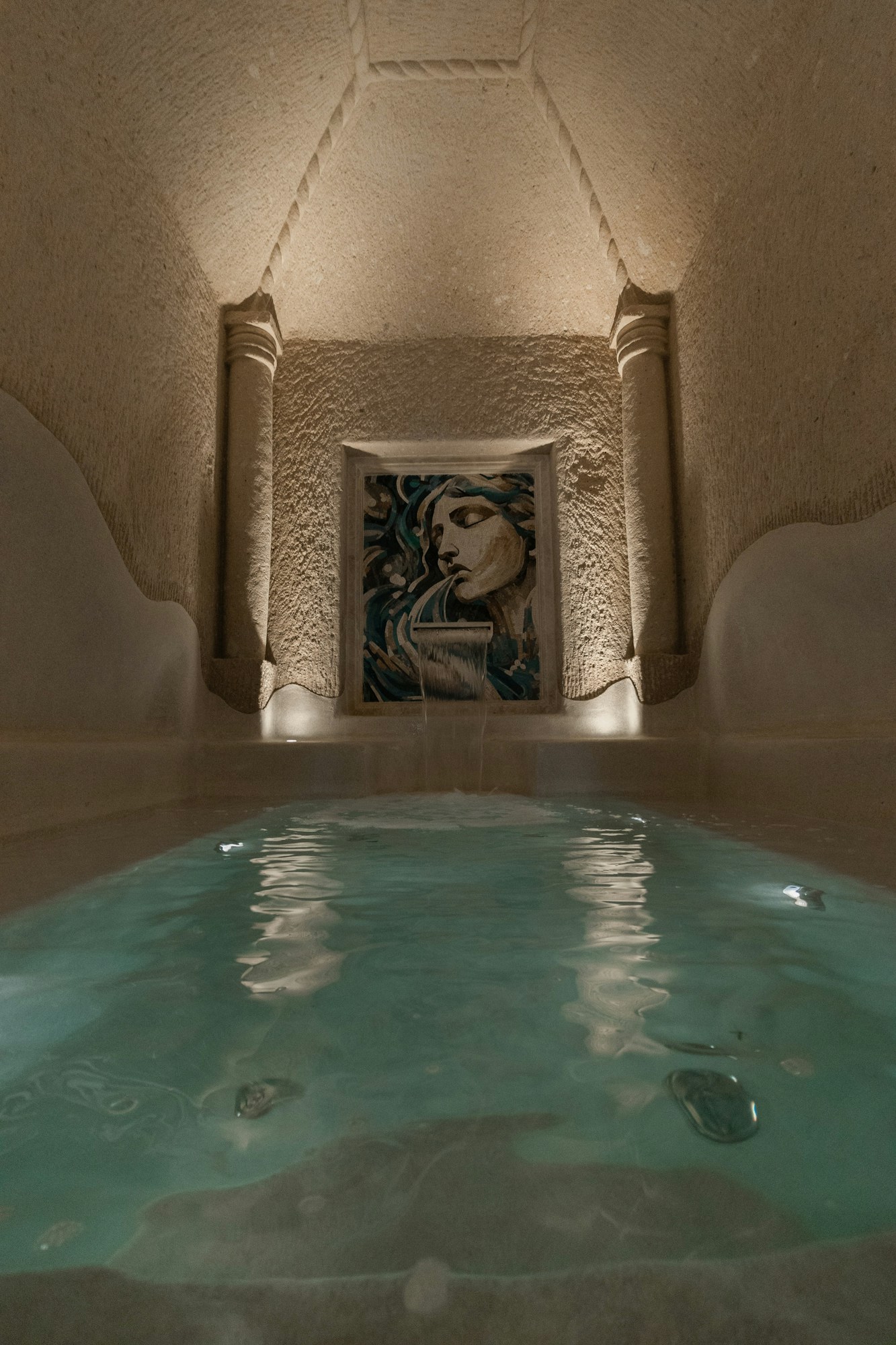 Natural Cave King Suite With Pool - Pool