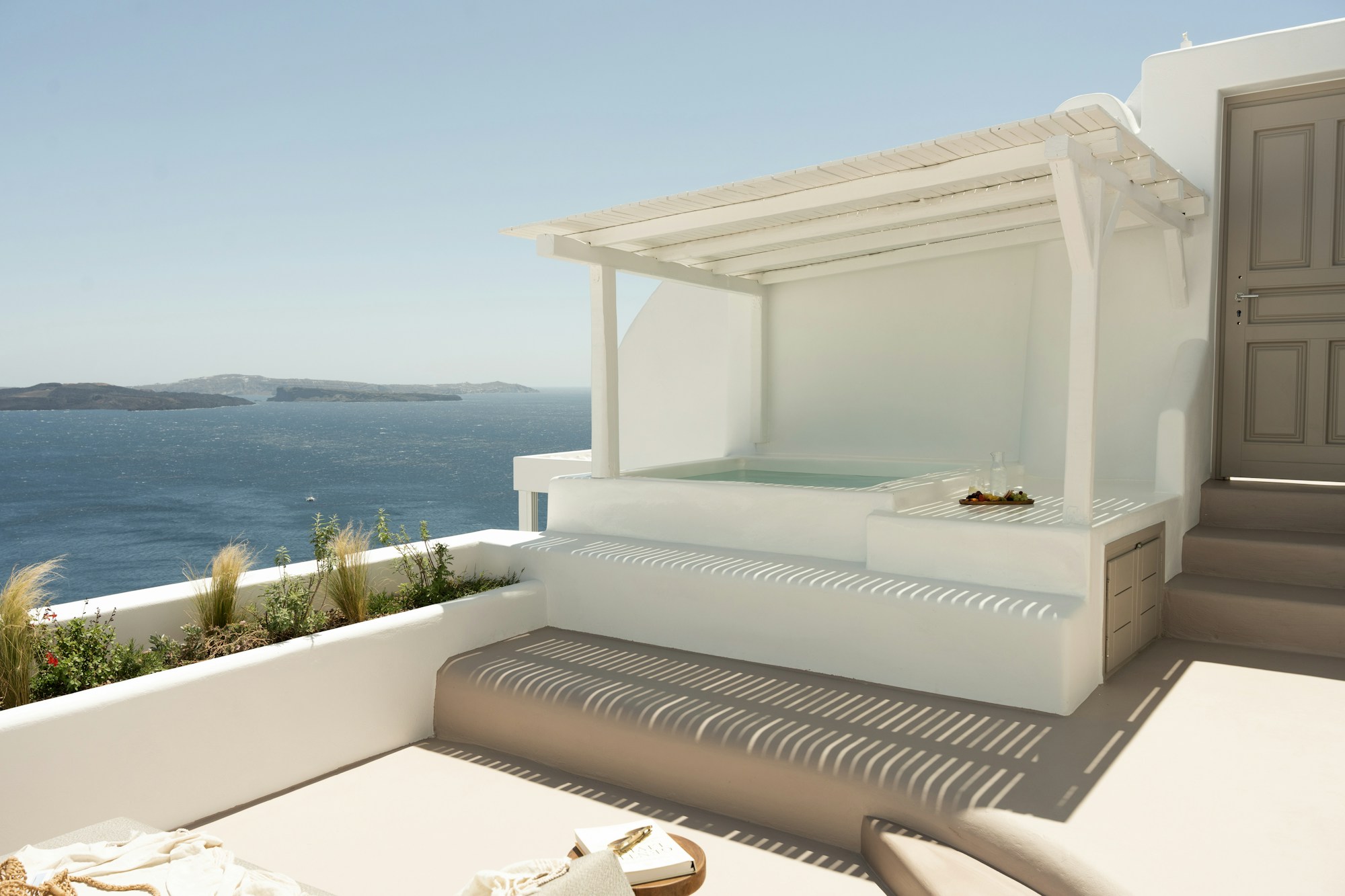 Honeymoon Suite Plunge Pool - Terrace