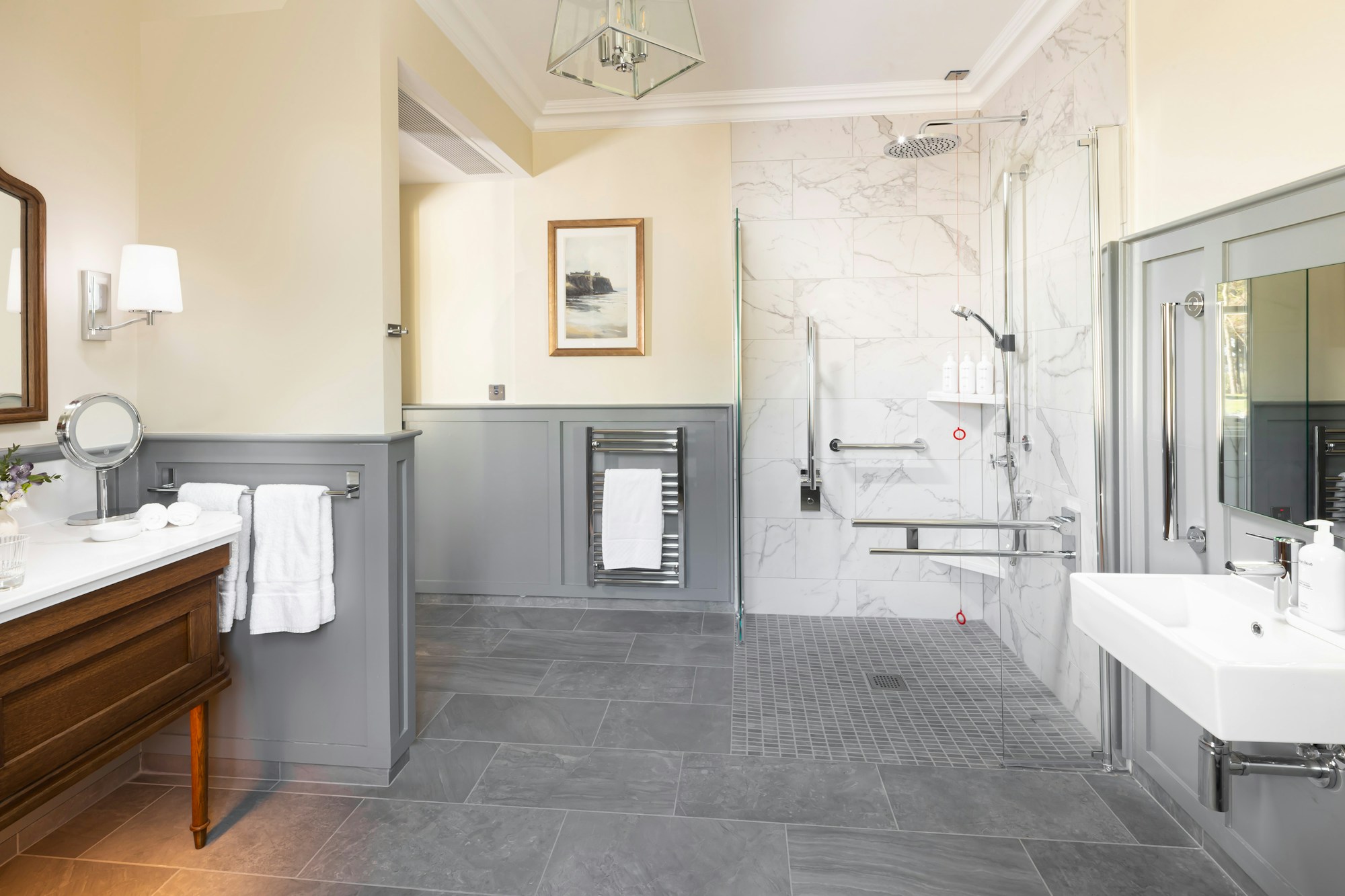 Garden Accessible Suite - Bathroom
