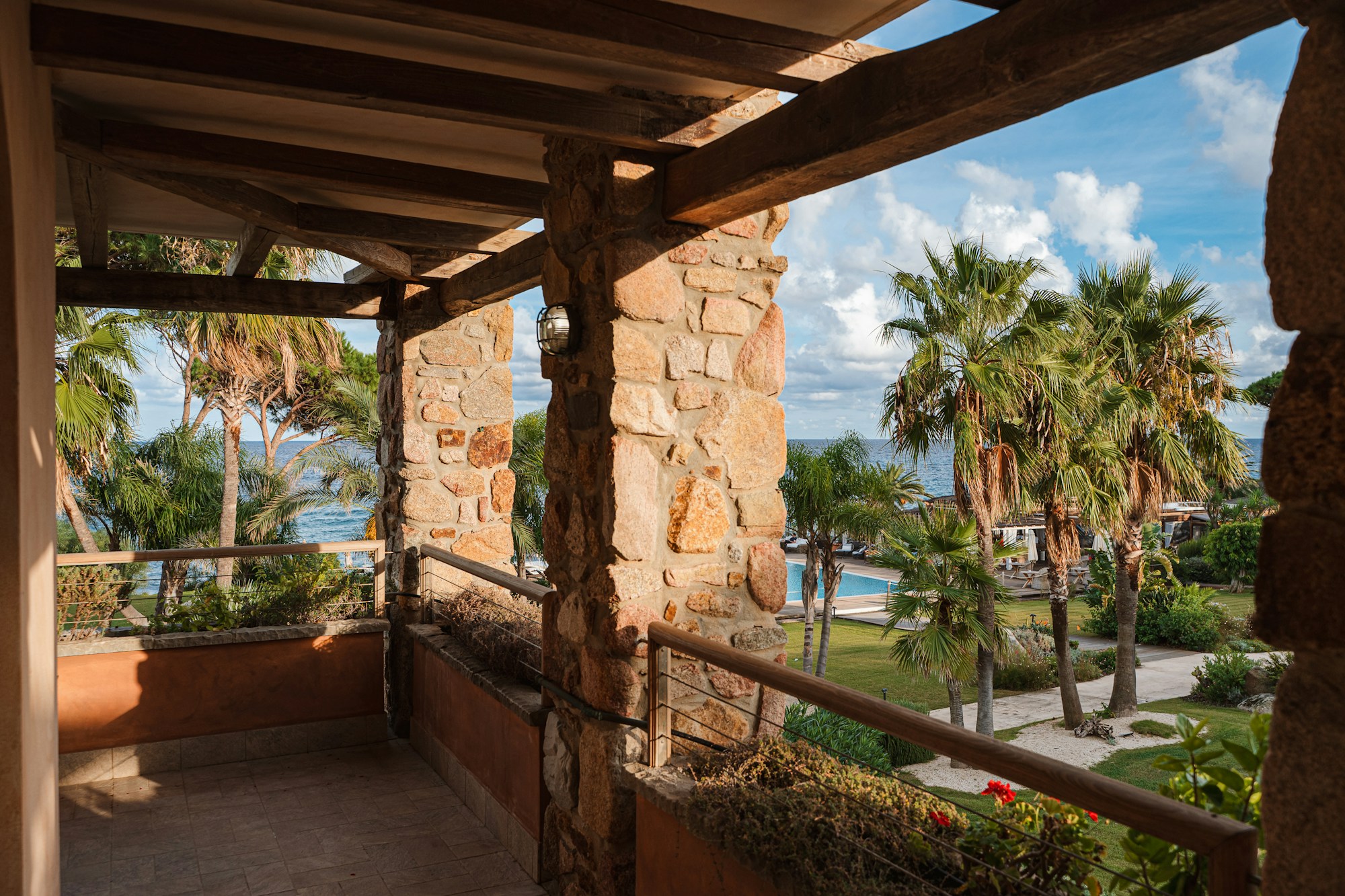 Superior with Sea Front - Balcony