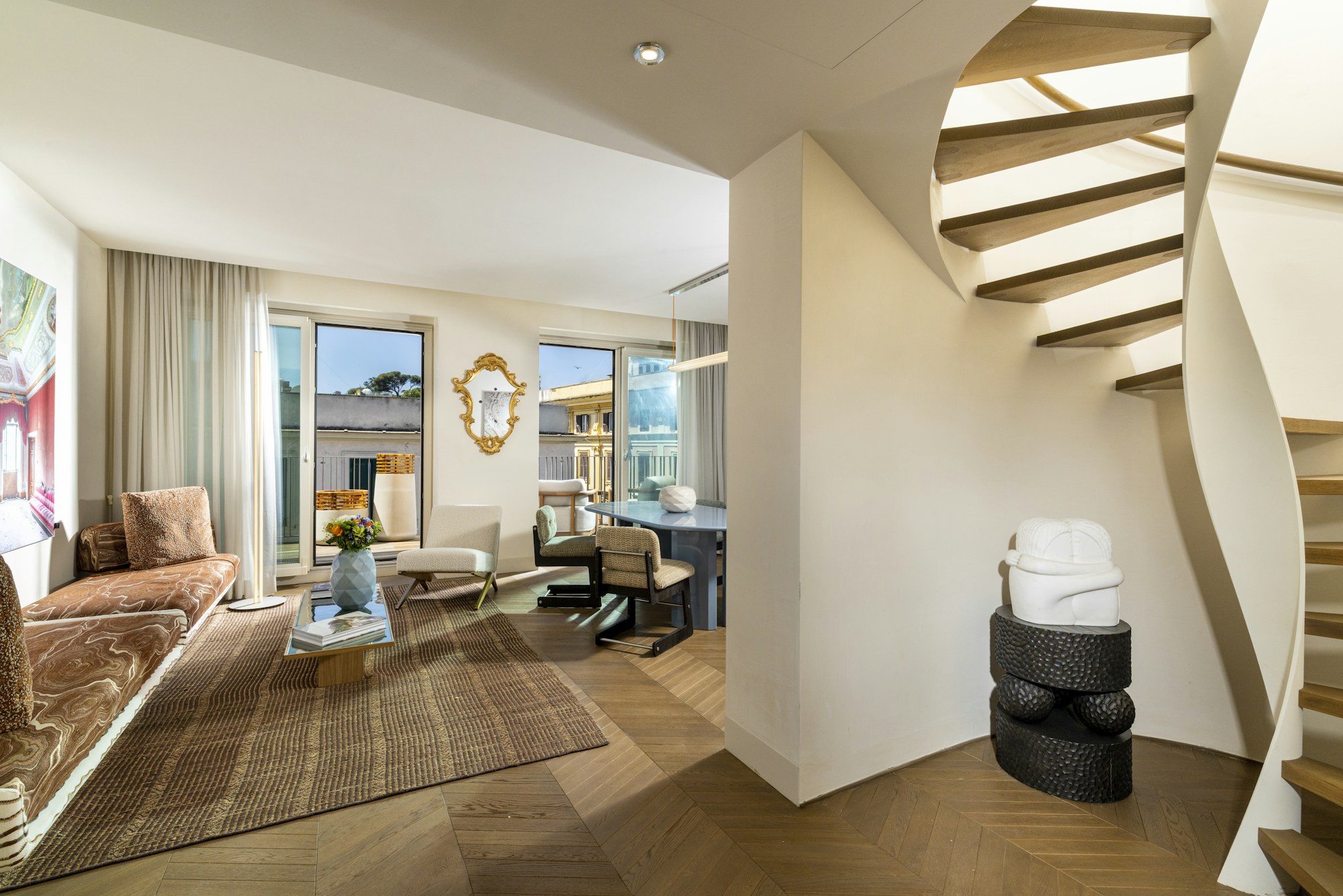 Lateran Gallery Suite - Living Area