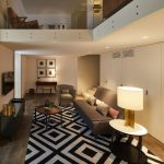 Bairro Alto Mezzanine Suite - Living Area