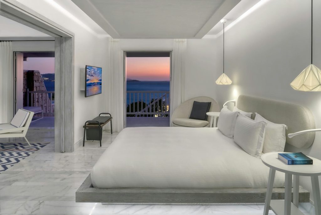 Cosmopolitan 4 Bedroom Pool Maisonette