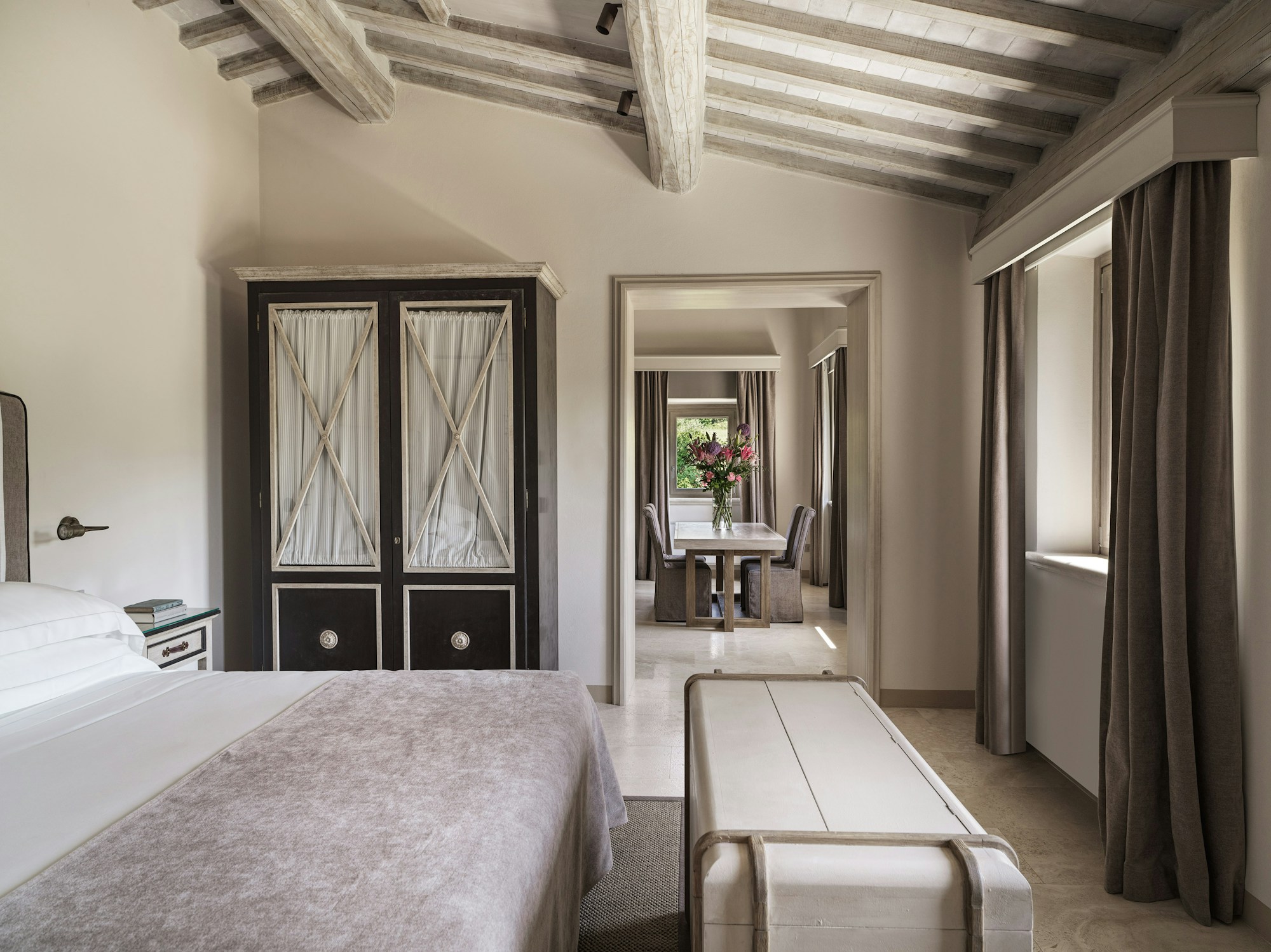 Grand Suite - Bedroom