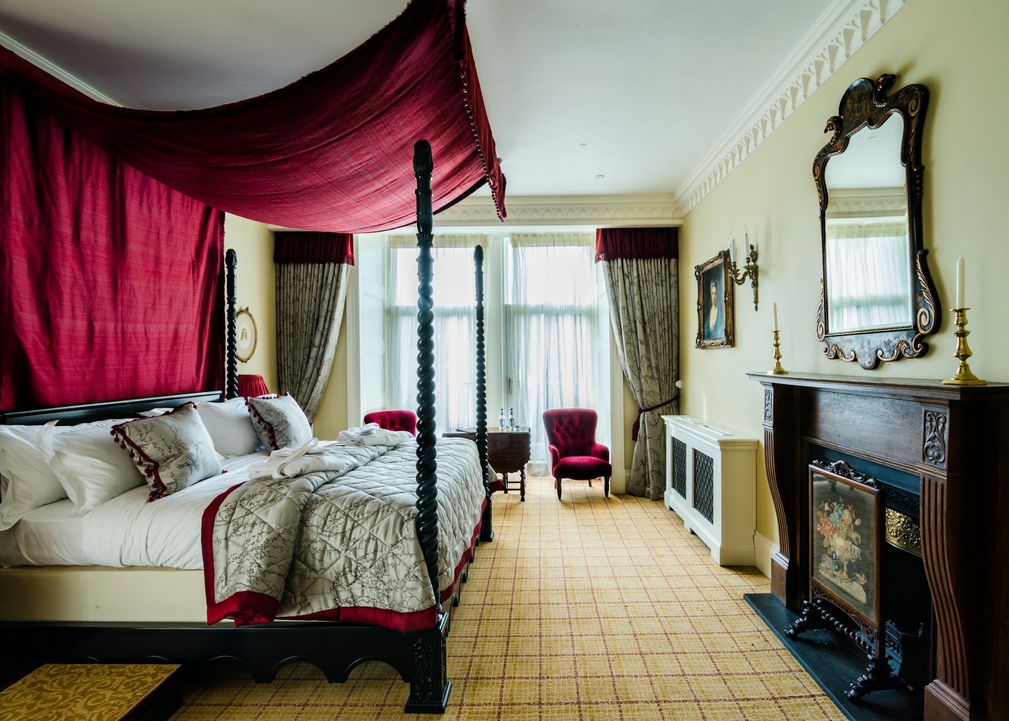 Castle Tower Suite - Bedroom
