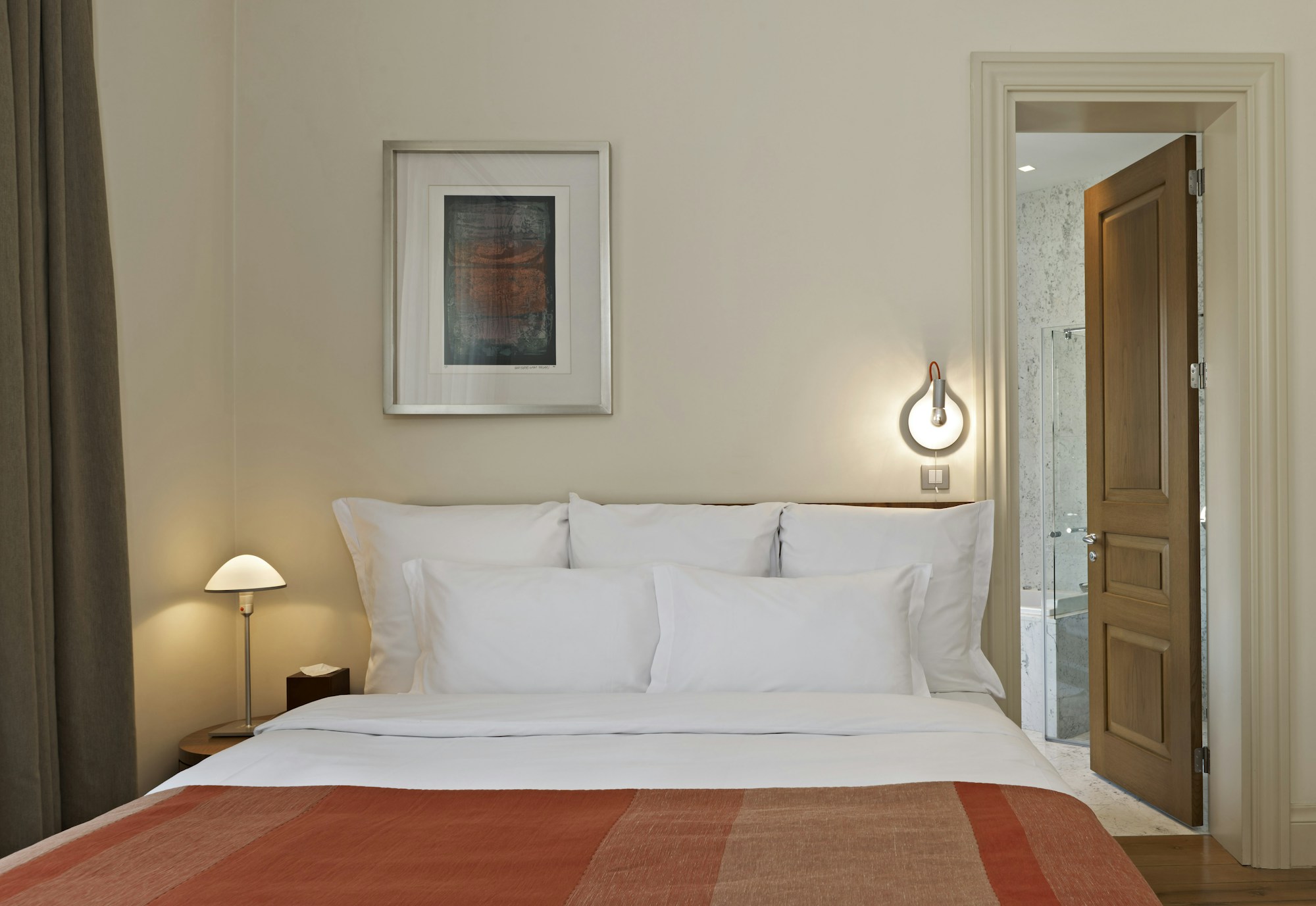Standard Suite - Bedroom