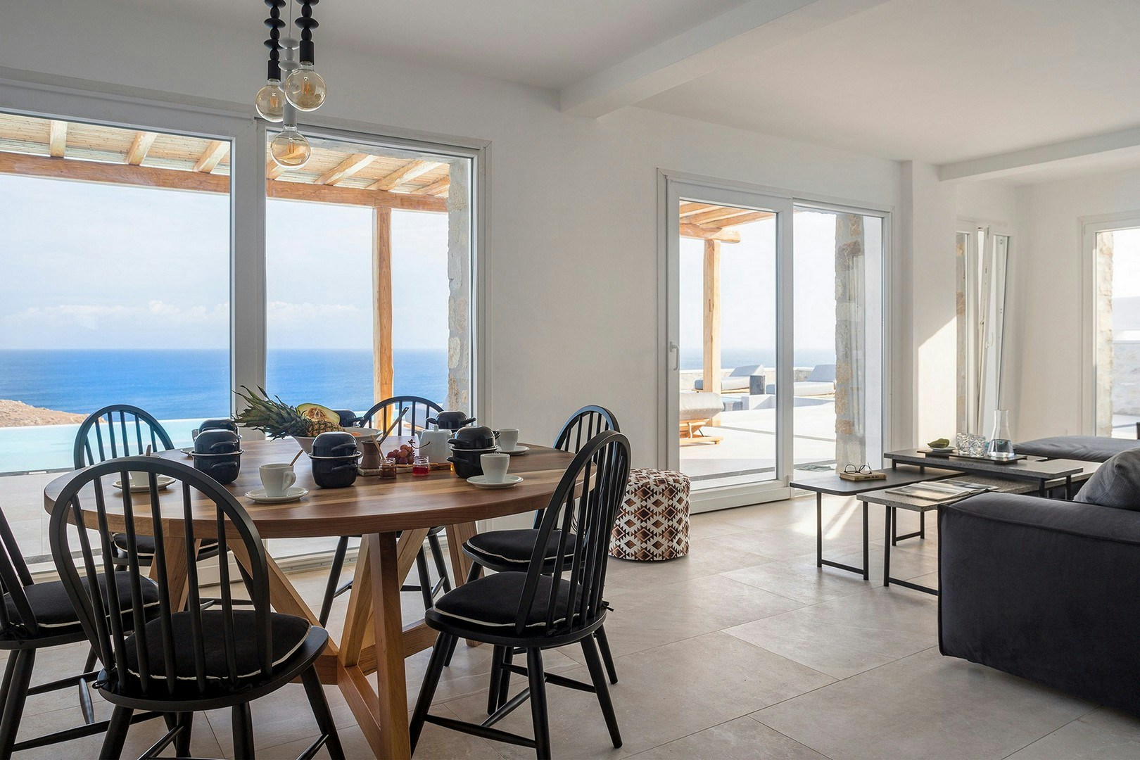 Genesis Villa - Dining Area