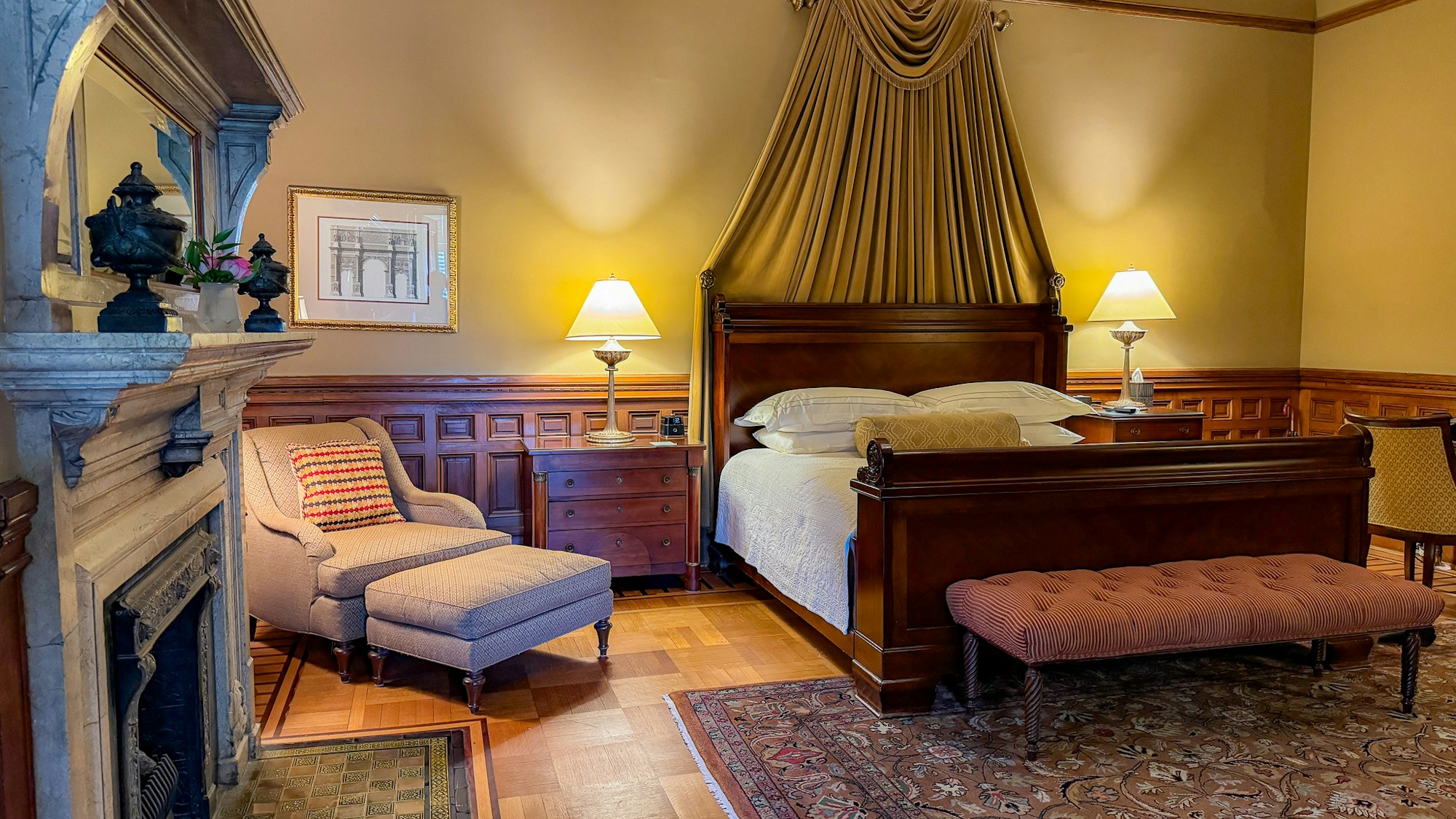 Mansion Suite