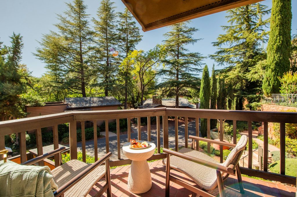 Lodge Deluxe - Balcony