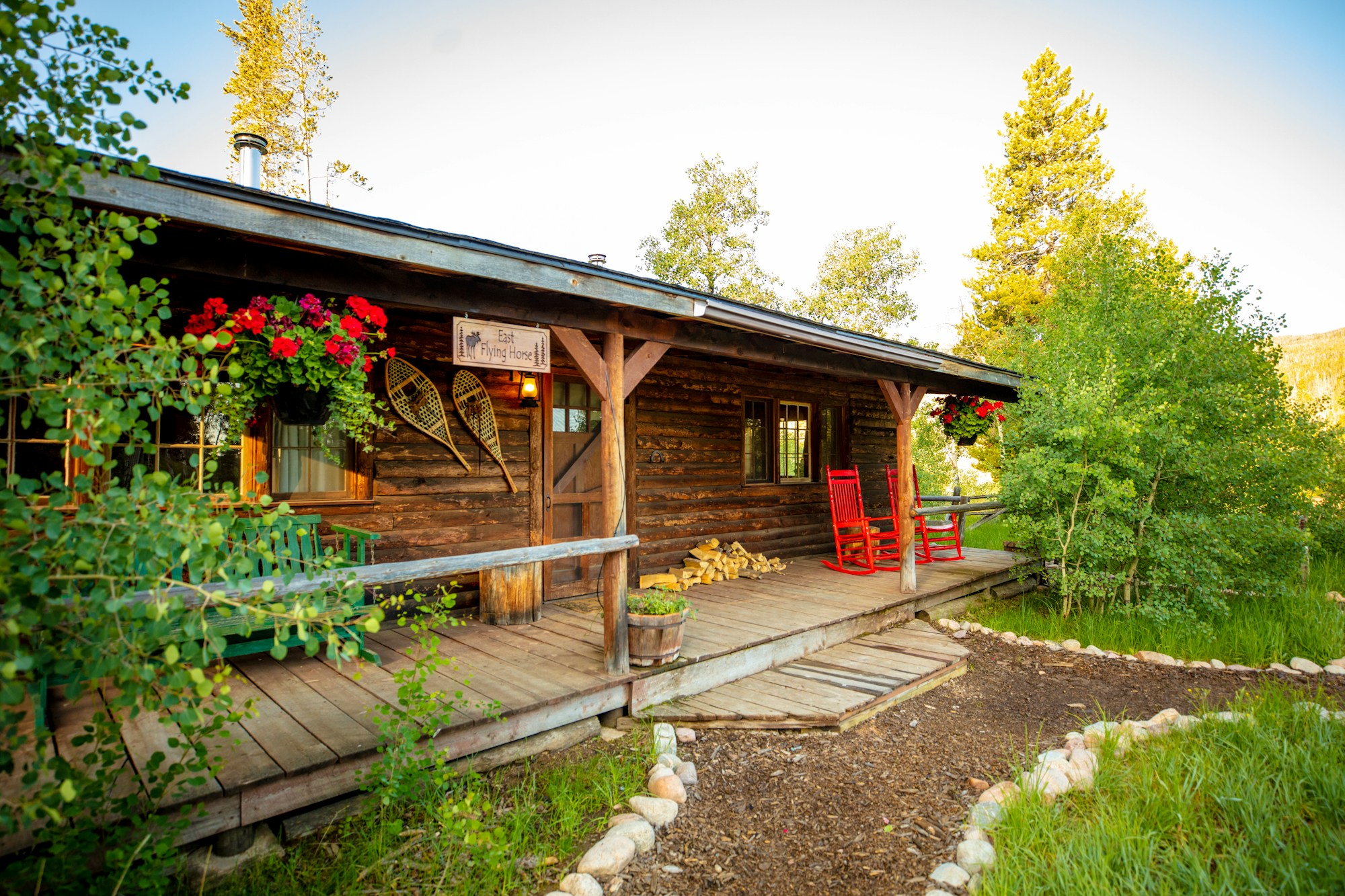 Flying Horse East and West Cabin - Exterior