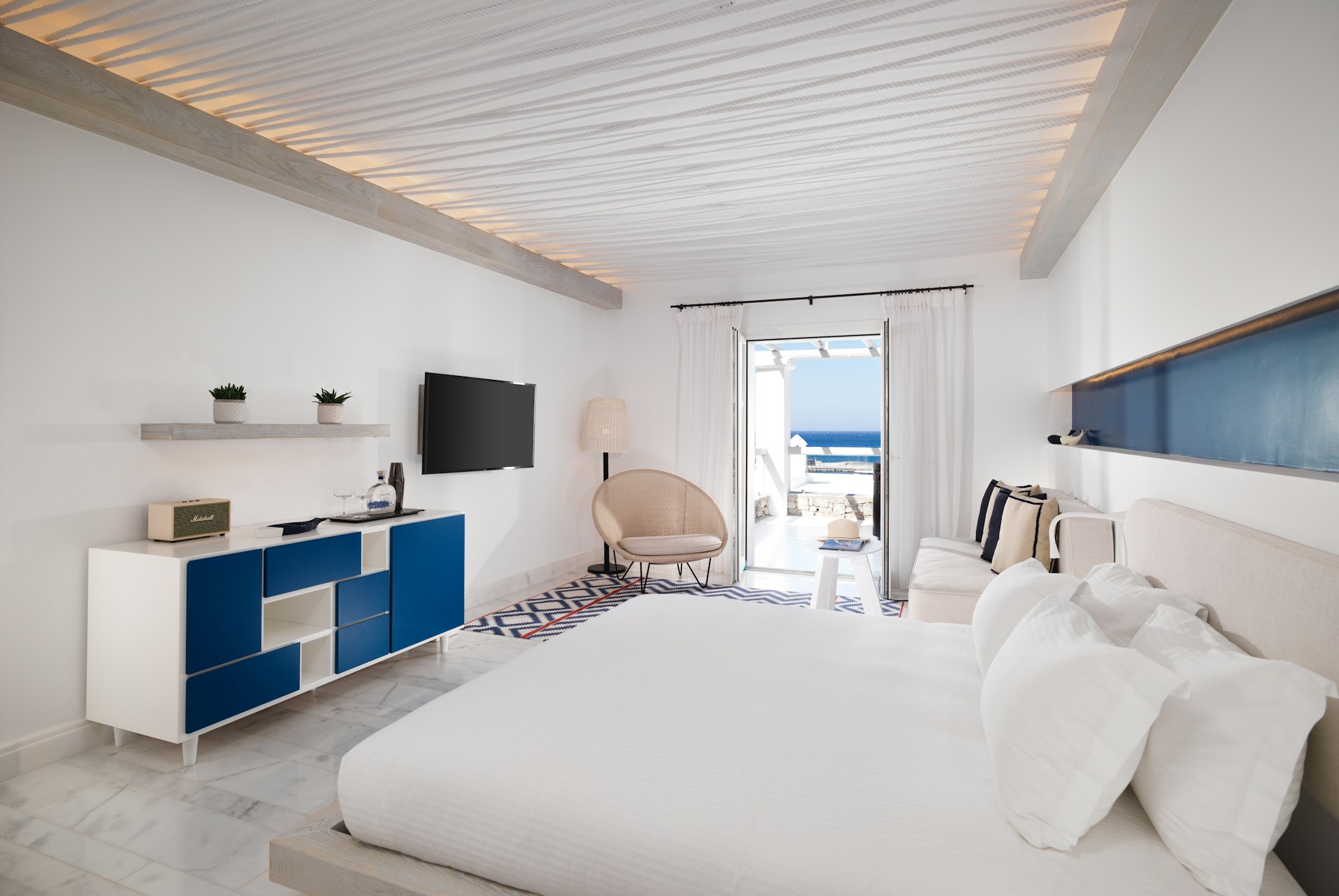 Glam Jacuzzi Retreat