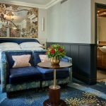 Deluxe King Room - Bedroom