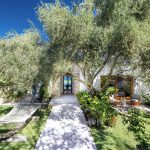 Royal Villa - Entrance
