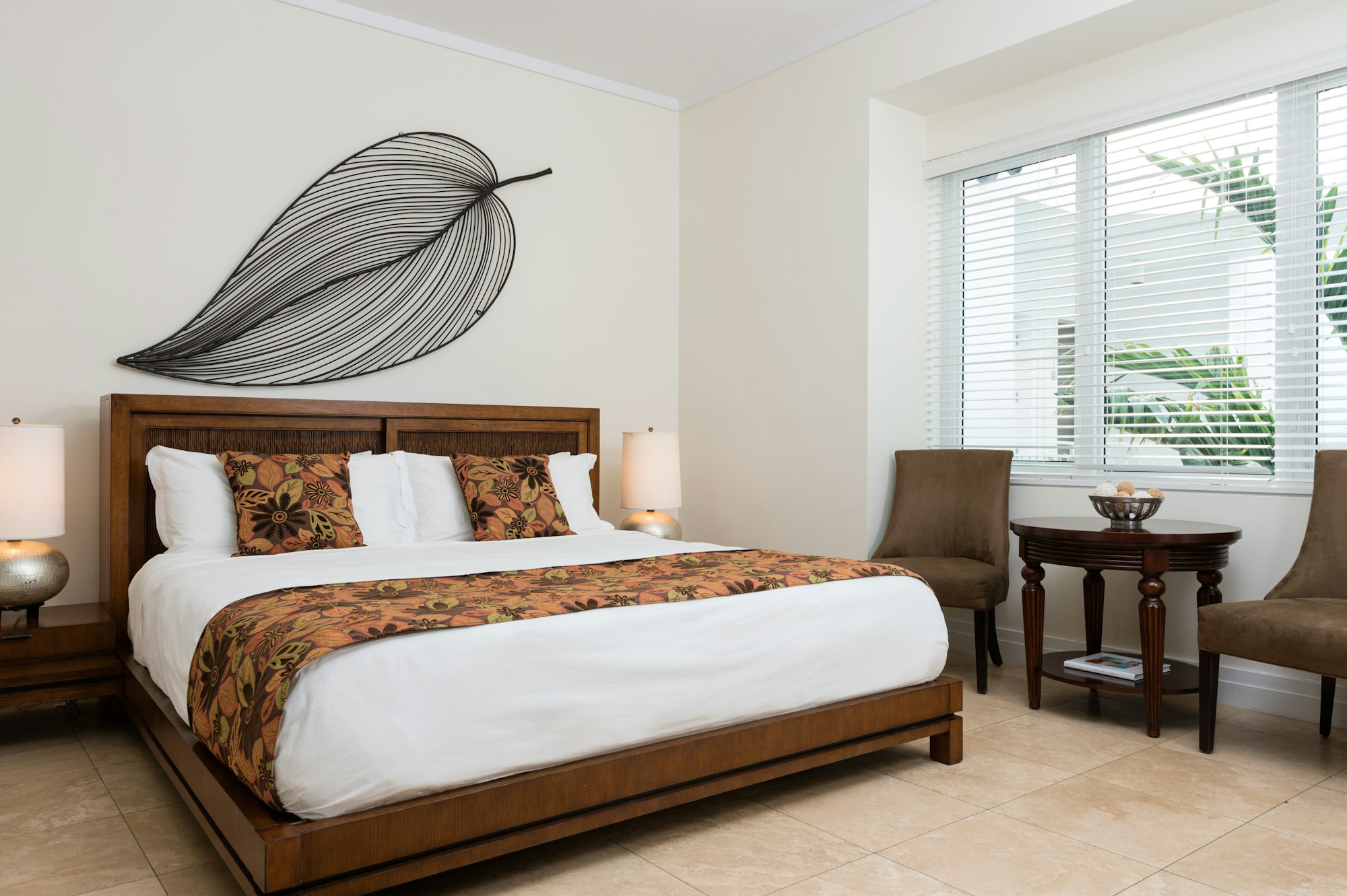 Ocean Front Luxury 3 Bedroom Suite - Second Bedroom
