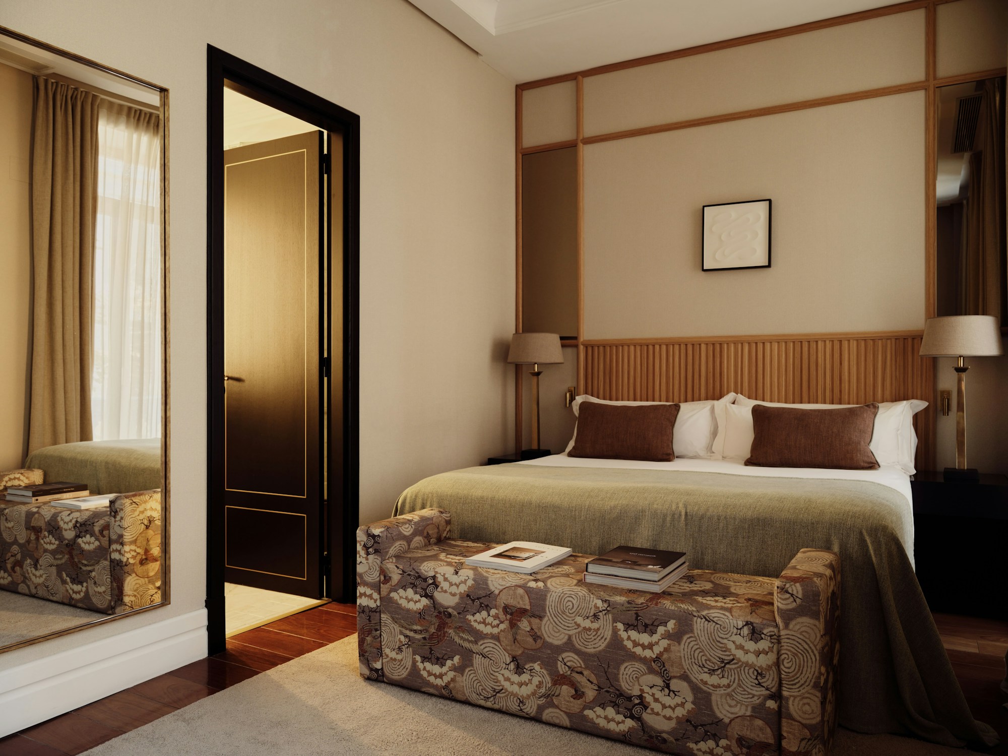 Unico King Exterior - Bedroom
