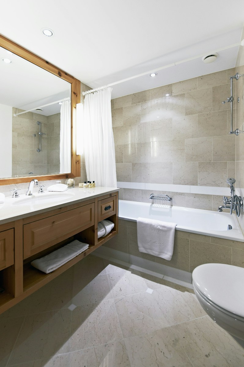 Classic Double Bathroom