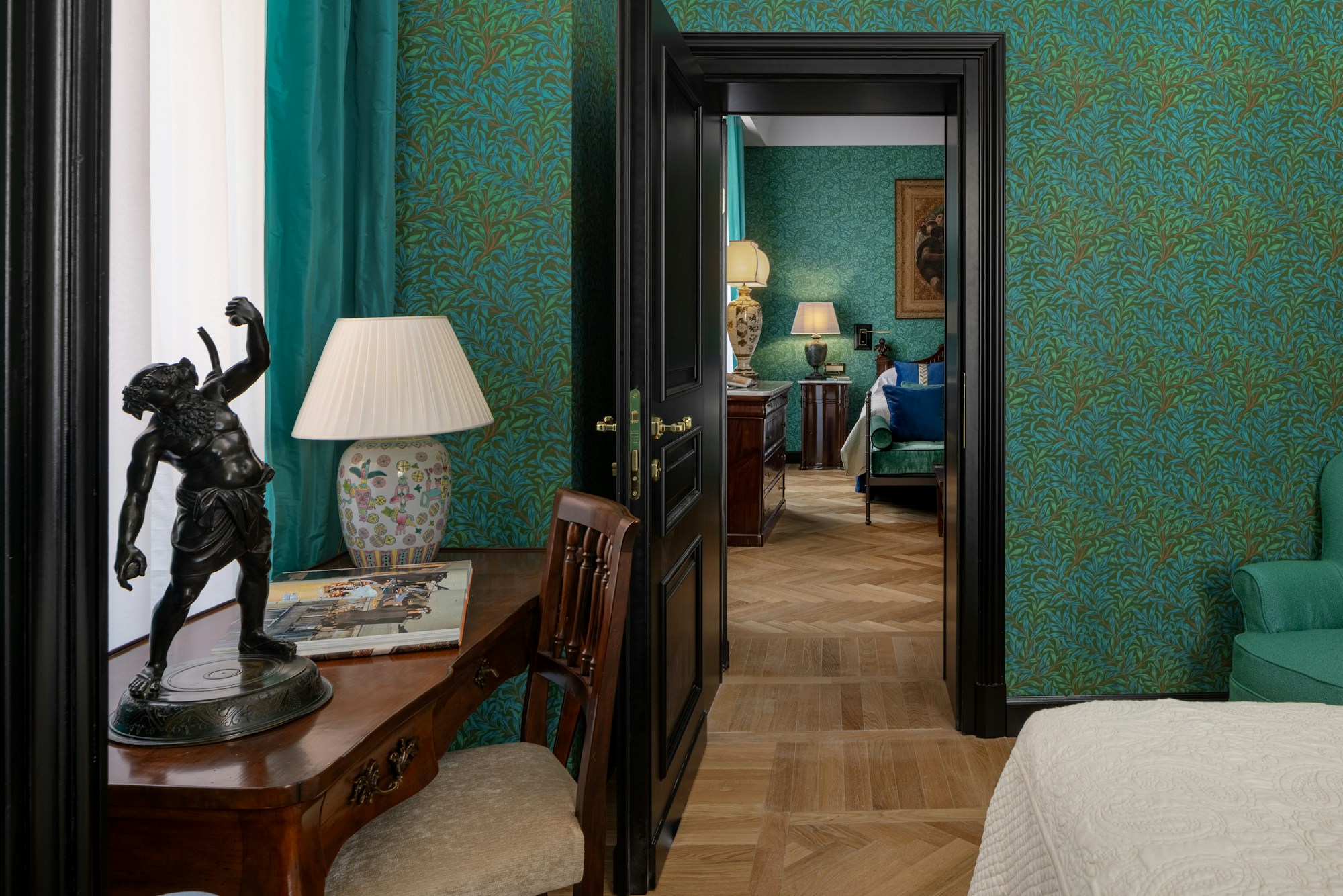 Family Connecting Room - Room Details