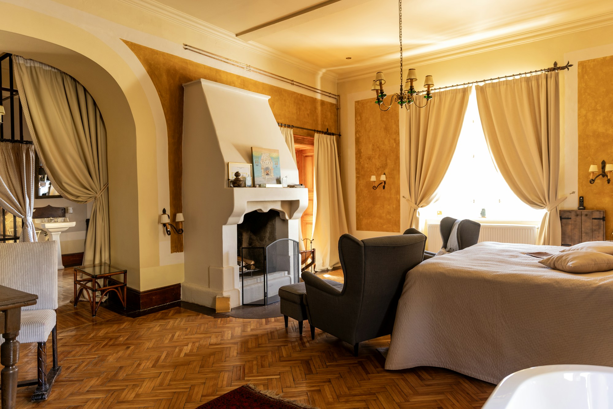 New Castle Junior Suite - Bedroom
