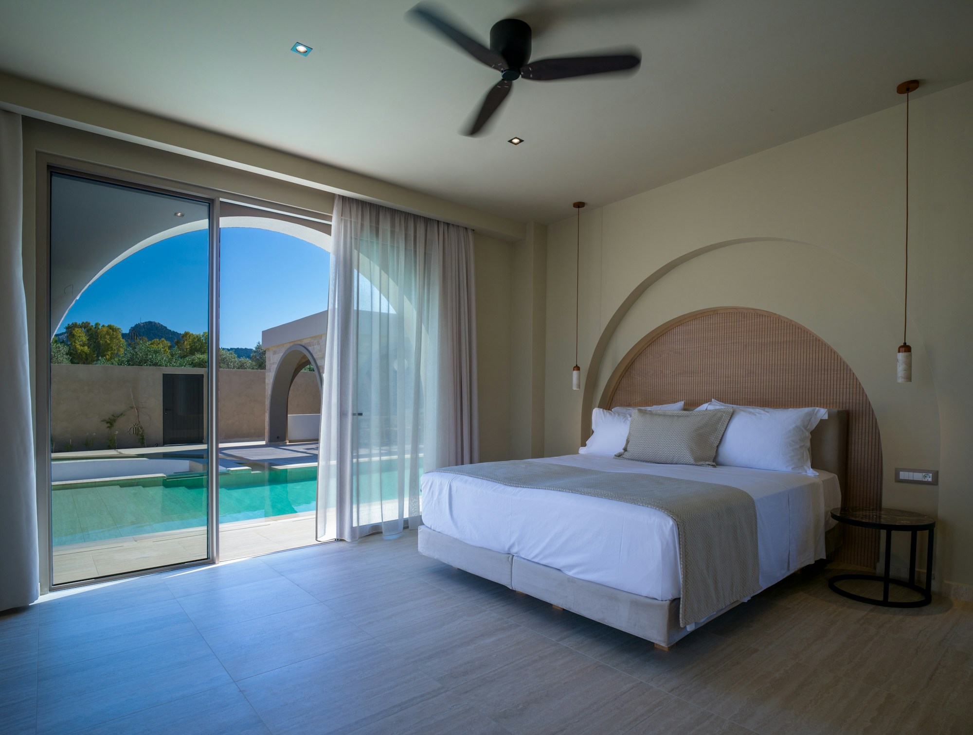 Royal Villa - Bedroom