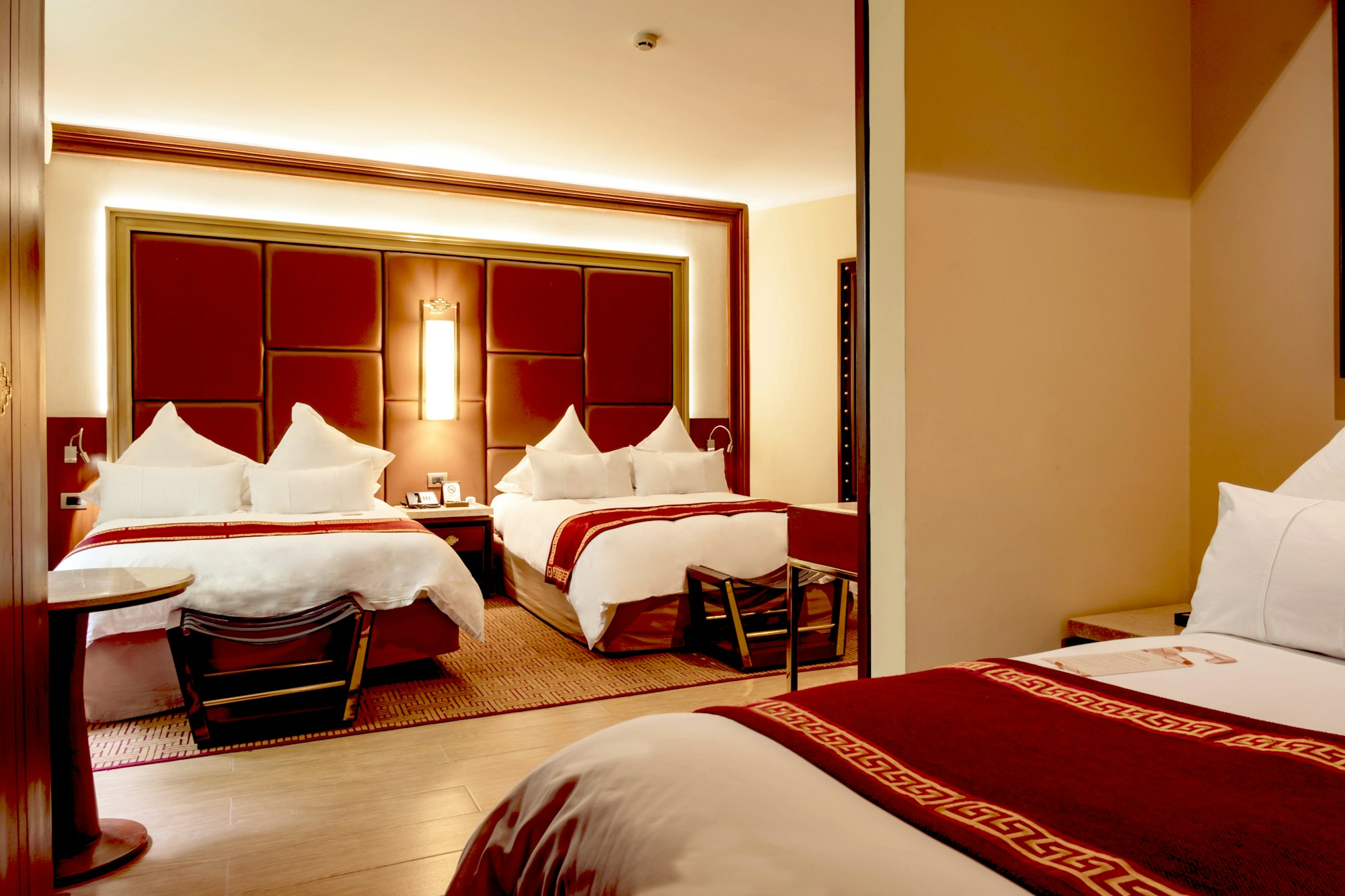 Sumaq Deluxe, 3 Full Beds River View - Bedroom