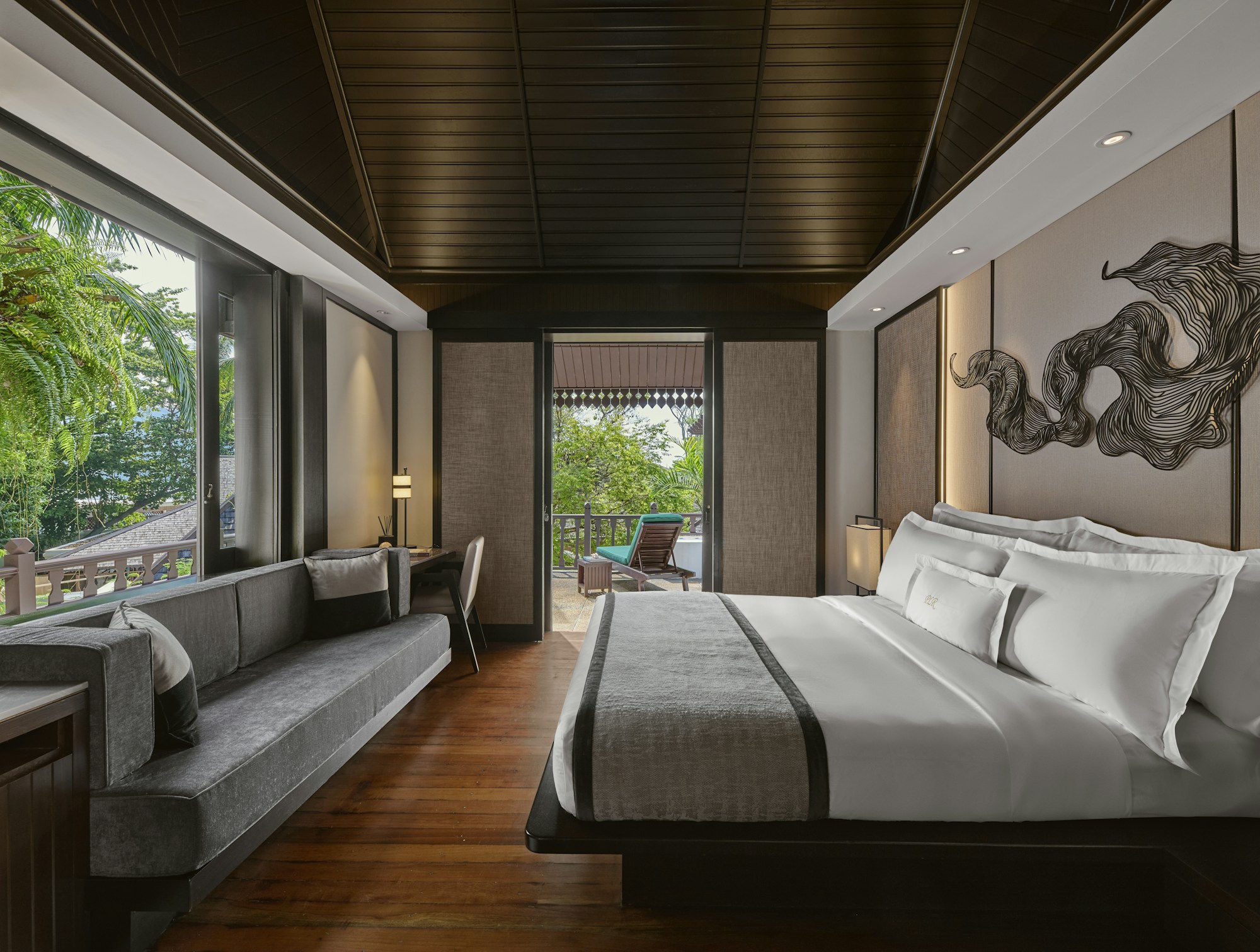 PLR Tropical Hill Villa Bedroom