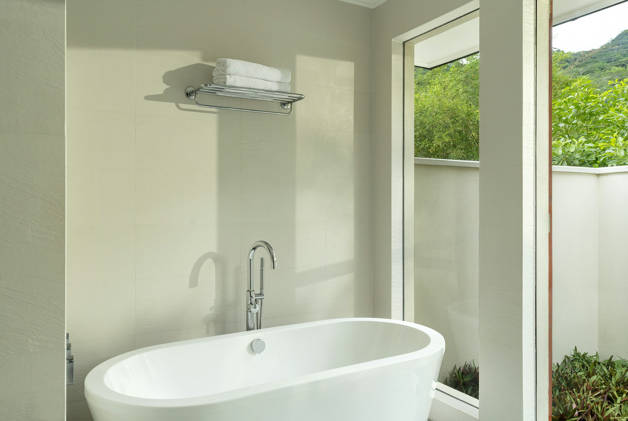 Garden Villa - Bathroom